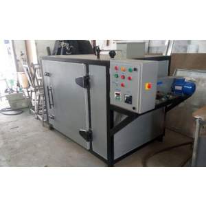 Industrial Tray Dryer Machine Used For Uniform Drying Of Pharmaceutical Powders
