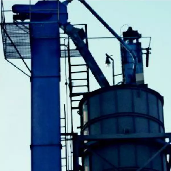 Industrial Bucket Elevator System Used For Vertical Bulk Material Transport