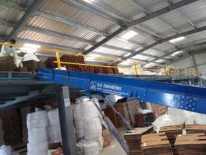 Truck Loader Conveyor System Transporting Bulk Materials Onto A Truck
