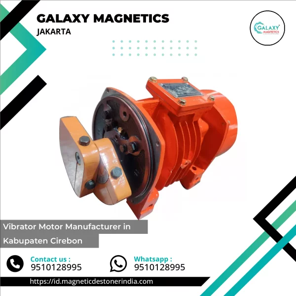 Industrial Vibrator Motor Installed On Vibrating Screen Machinery