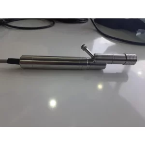 Microdebrider IN SARAN