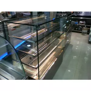 Sweet Display Counter