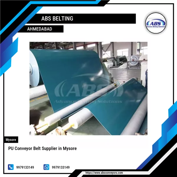 PU Conveyor Belt Loaded Evenly Running In An Industrial Setup