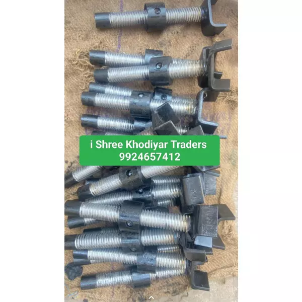 Heavy Duty U Jack Used In Construction Scaffolding