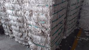 LICKERIN WASTE BALE PACKING
