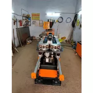 Flexible Corrugated Pipe Making Machine Showing Conveyor Belt And Extrusion Unit