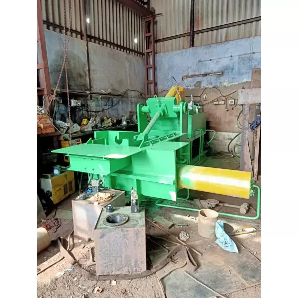 Hydraulic Mild Steel Scrap Baling Press Machine Dealer In Karimnagar