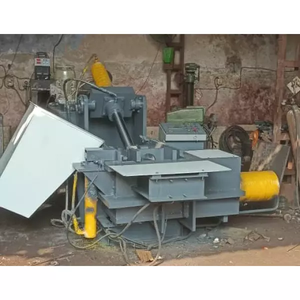 Urmi Semi Automatic Scrap Baling Press Machine Dealer In Patancheru