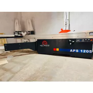 Sliding Table Panel Saw