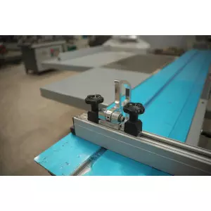 Sliding Table Panel Saw Machine
