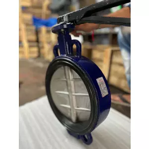 WAFER TYPE BUTTERFLY VALV CAST IRON BODY WITH RUBBER MOULDING SEAT & LEVER OPERATED - PN 10