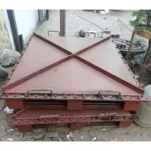 Stainless Steel Pallet Mould Used In Plastic Rotomoulding Process Showing Detailed Surface Finish