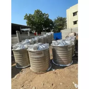 Water Tank Mold Showing Precision-engineered Design With Anti-stick Surface Features