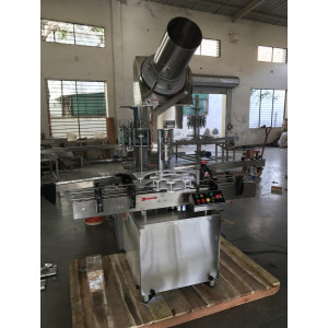 Automatic Single Head Lubricant Oil Bottle Capping Machine