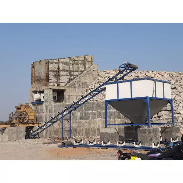 Buy Feeding Hopper In Ajman For Industrial Material Handling