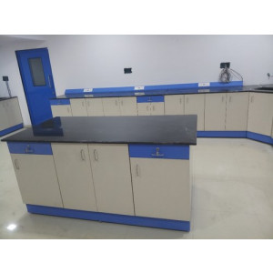 Biology Lab Table