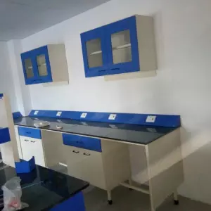 Lab Furniture In Ahmedabad