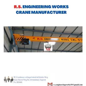 Semi Goliath Gantry Crane Lifting Heavy Load In Industrial Yard