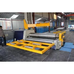 Hydraulic Sheet Bending Machine Operating On Metal Plate