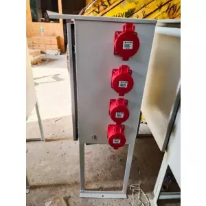 Industrial Power Distribution Box IP65