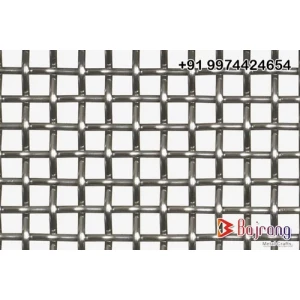 Close-up View Of 304 Stainless Steel Wire Mesh Showing Fine Woven Pattern