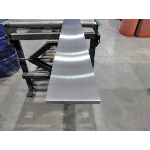 Stainless Steel Rectangle Pipe Showing Smooth Surface And Welded Joints