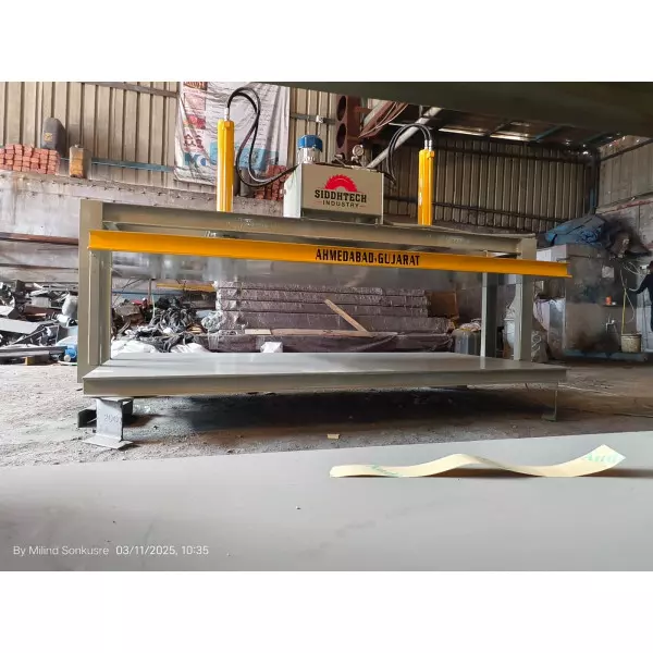 Cold Press 30 Ton Machine Maheshwar