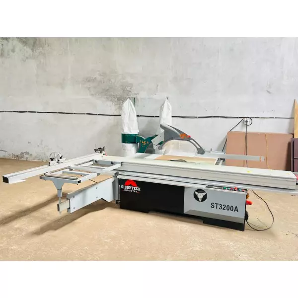 Plywood Panel Saw With Scoring Sliding Table In Gandhinagar