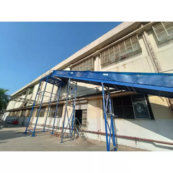 Inclined Loading Conveyor