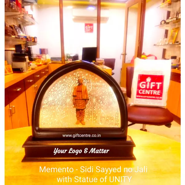 Memento - Sidi Saiyyed Ni Jali With Statue Of Unity