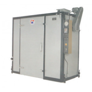 Tray Dryer Used In Pharmaceutical Manufacturing Showing Stainless Steel Trays Inside Heating Chamber