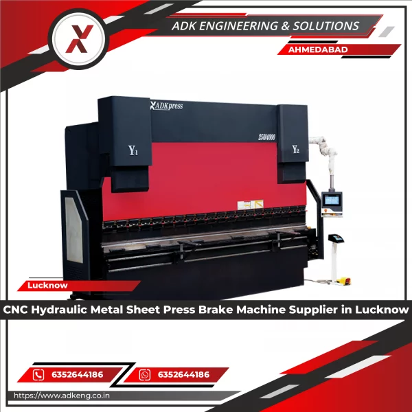 CNC Hydraulic Metal Sheet Press Brake Machine In Operation Bending Metal Sheets